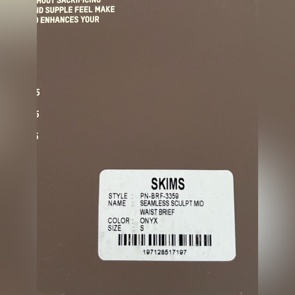 Skims | Seamless Sculpt Mid Waist Brief Onyx Size S Strong Compression Black - Picture 11 of 12